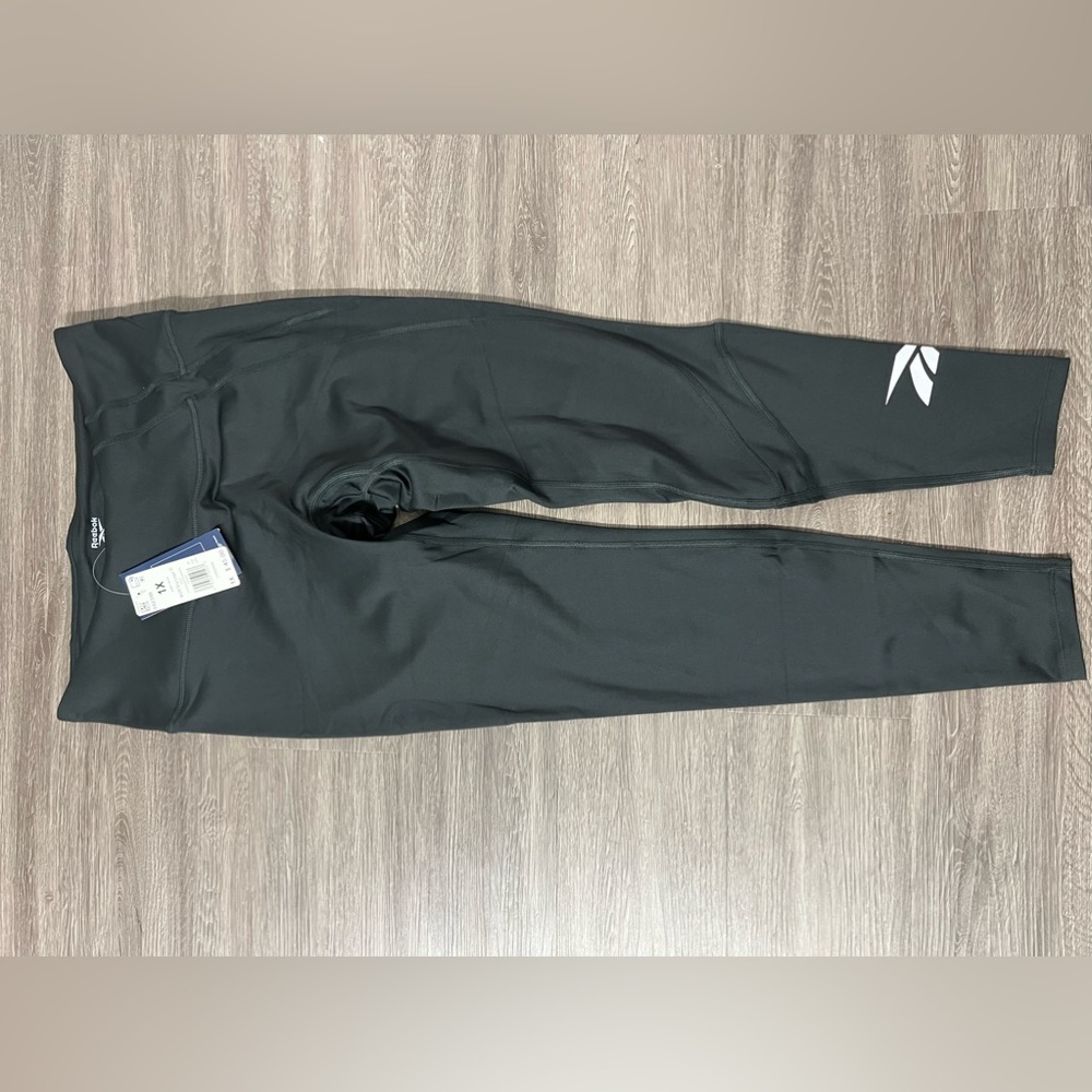 1X Reebok Leggings